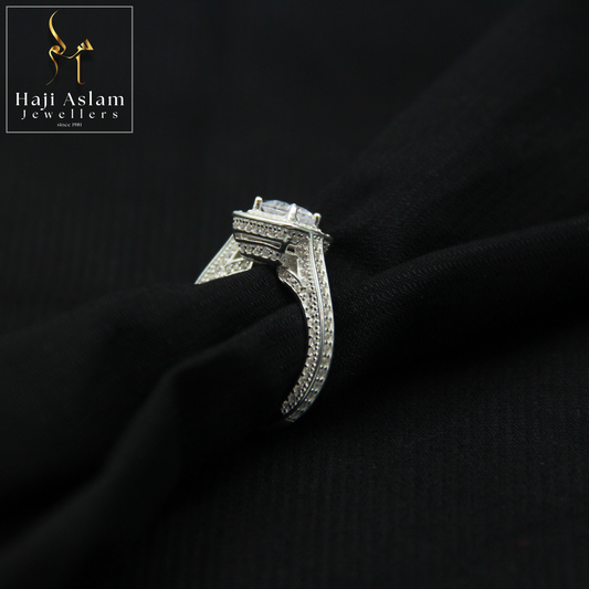 Imperial Crest Ring - 925 Silver (Chandi)
