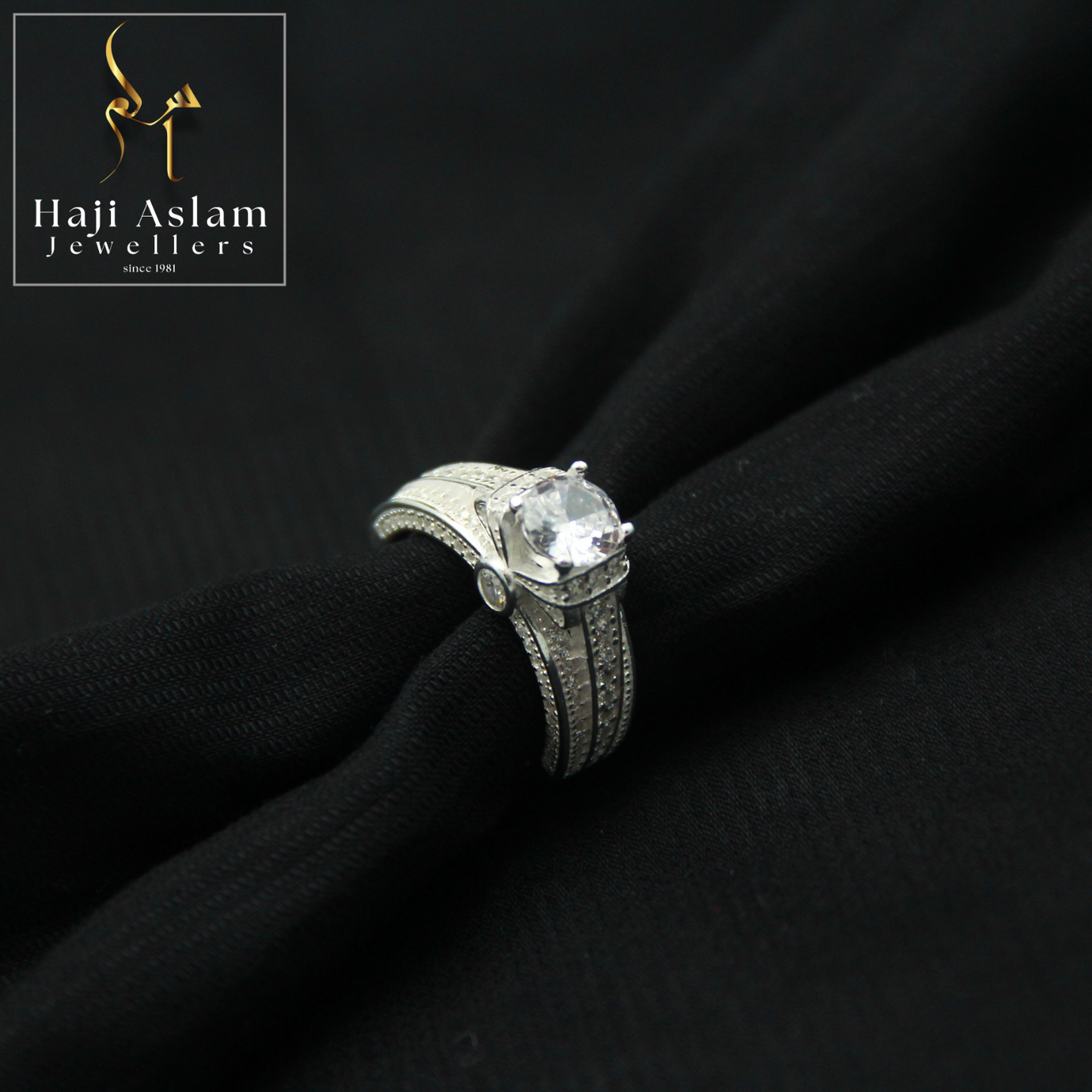 Eclipsion Ring - 925 Silver (Chandi)