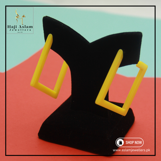 Funky Yellow Square Earstuds – Bold & Trendy