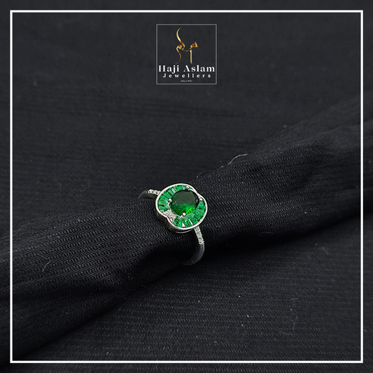 Royal Elegance Emerald - 925 Sterling Silver (Chandi)