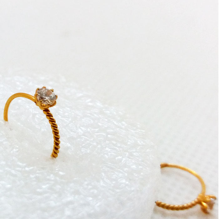 Luna Swirl Gold Nose Ring - 21K Gold